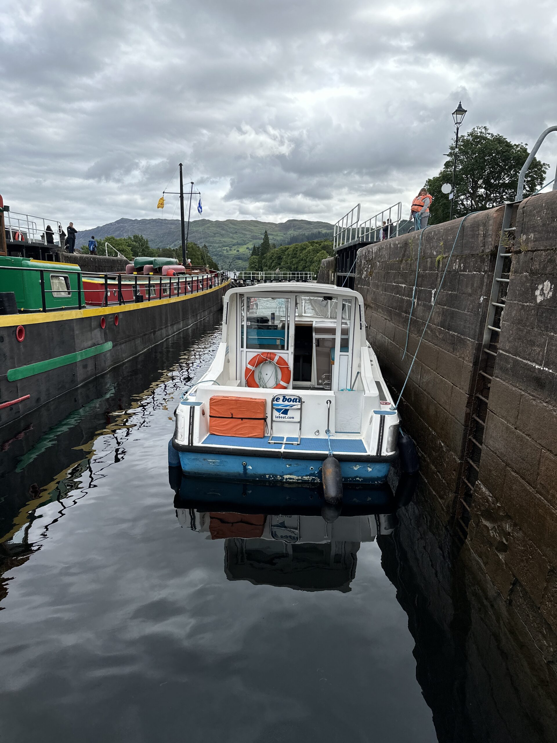 Le Boat Houseboat inside of a lock on the Caledonian Canal